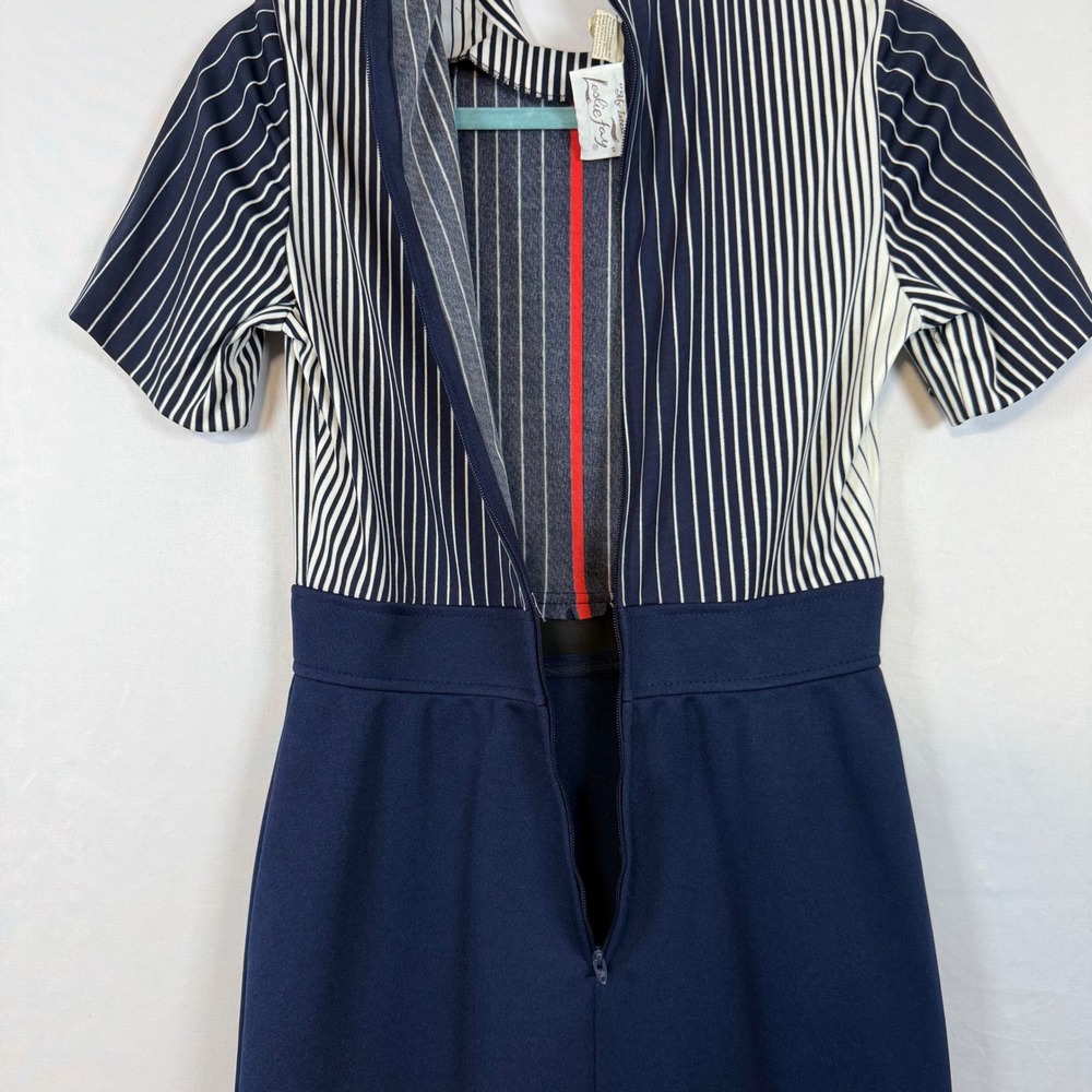 Vintage Leslie Fay Navy Blue Skirt Suit Set Striped Tie Secretary Career - Picture 10 of 16